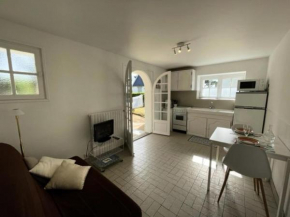Résidence C26-tregastel - Appartement dans villa à 100 mètres de la plage MAE-3034